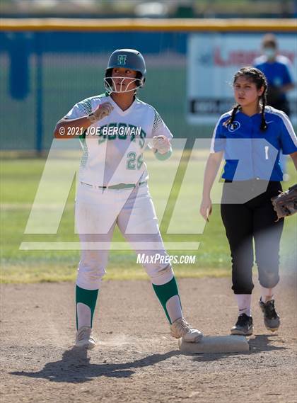 Thumbnail 3 in Smidt Tech @ Highland (CIF Southern Regional D4 Quarterfinal) photogallery.