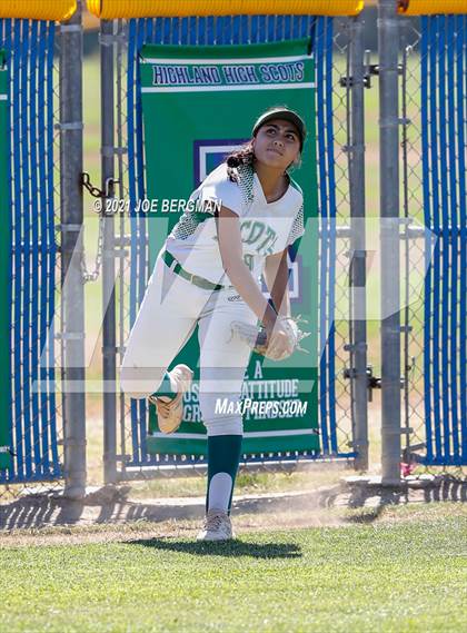 Thumbnail 1 in Smidt Tech @ Highland (CIF Southern Regional D4 Quarterfinal) photogallery.