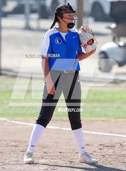 Thumbnail 1 in Smidt Tech @ Highland (CIF Southern Regional D4 Quarterfinal) photogallery.