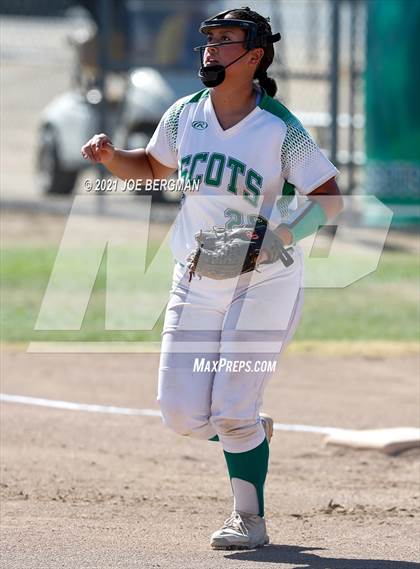 Thumbnail 3 in Smidt Tech @ Highland (CIF Southern Regional D4 Quarterfinal) photogallery.