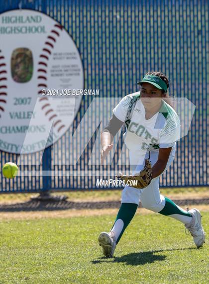Thumbnail 2 in Smidt Tech @ Highland (CIF Southern Regional D4 Quarterfinal) photogallery.