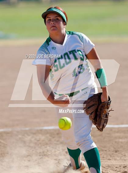 Thumbnail 3 in Smidt Tech @ Highland (CIF Southern Regional D4 Quarterfinal) photogallery.