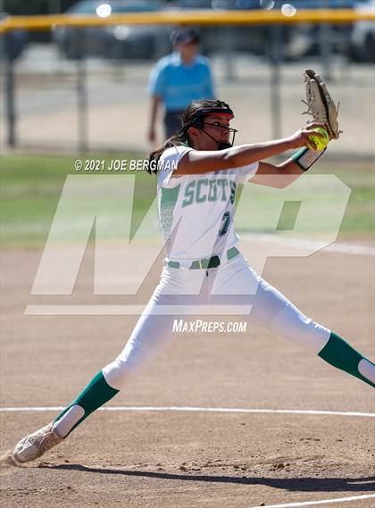 Thumbnail 2 in Smidt Tech @ Highland (CIF Southern Regional D4 Quarterfinal) photogallery.