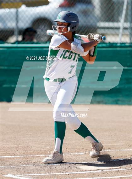 Thumbnail 1 in Smidt Tech @ Highland (CIF Southern Regional D4 Quarterfinal) photogallery.