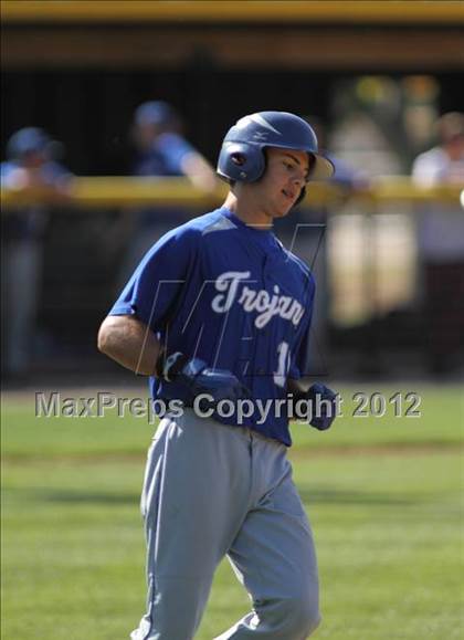 Thumbnail 3 in Winfield vs. Andover photogallery.