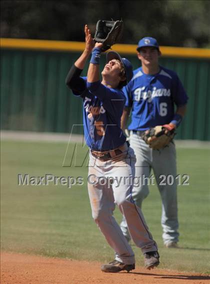 Thumbnail 3 in Winfield vs. Andover photogallery.