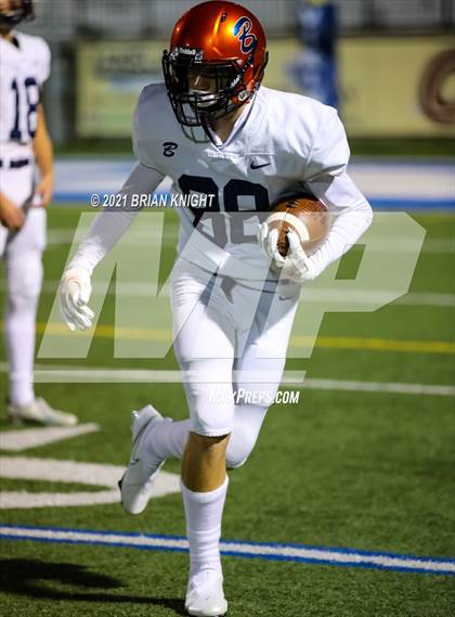 Thumbnail 2 in Benjamin vs. Lakeland Christian (FHSAA 3A Regional Semifinal) photogallery.