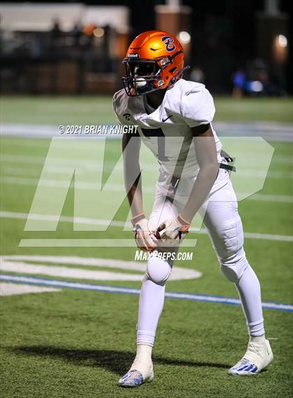 Thumbnail 2 in Benjamin vs. Lakeland Christian (FHSAA 3A Regional Semifinal) photogallery.