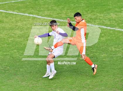 Thumbnail 2 in Burbank vs. Brackenridge photogallery.