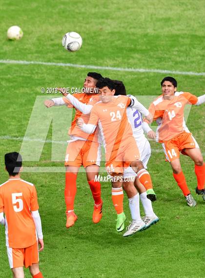 Thumbnail 2 in Burbank vs. Brackenridge photogallery.