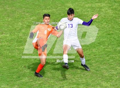Thumbnail 3 in Burbank vs. Brackenridge photogallery.
