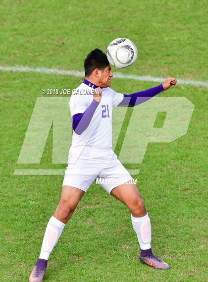 Thumbnail 1 in Burbank vs. Brackenridge photogallery.
