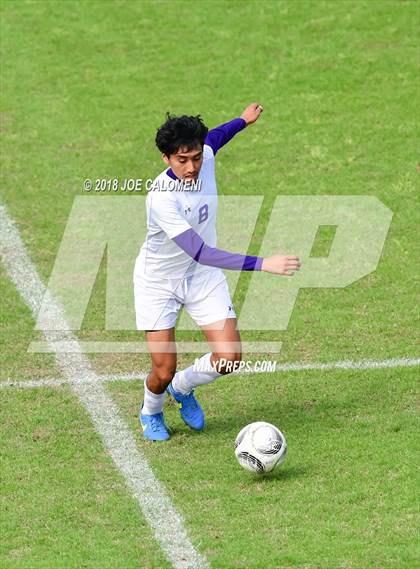 Thumbnail 3 in Burbank vs. Brackenridge photogallery.