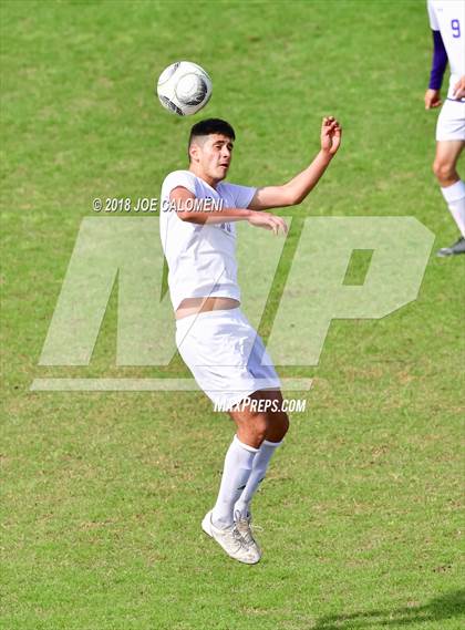 Thumbnail 2 in Burbank vs. Brackenridge photogallery.