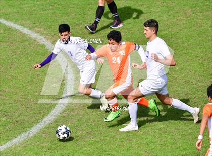 Thumbnail 3 in Burbank vs. Brackenridge photogallery.