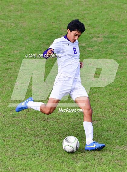 Thumbnail 1 in Burbank vs. Brackenridge photogallery.
