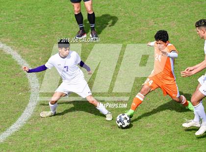 Thumbnail 2 in Burbank vs. Brackenridge photogallery.