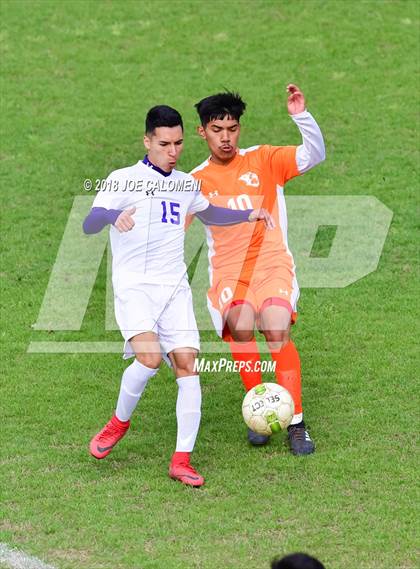 Thumbnail 2 in Burbank vs. Brackenridge photogallery.