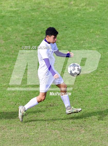 Thumbnail 3 in Burbank vs. Brackenridge photogallery.