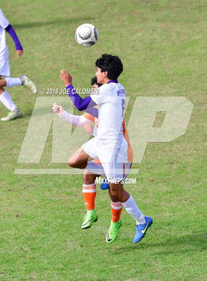 Thumbnail 1 in Burbank vs. Brackenridge photogallery.