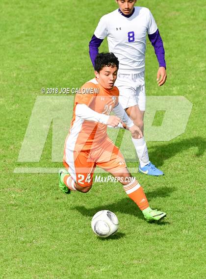 Thumbnail 1 in Burbank vs. Brackenridge photogallery.
