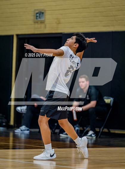Thumbnail 2 in Mater Dei @ Servite photogallery.