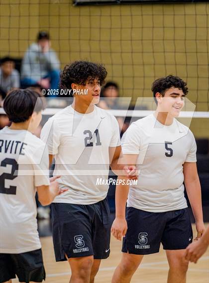 Thumbnail 2 in Mater Dei @ Servite photogallery.