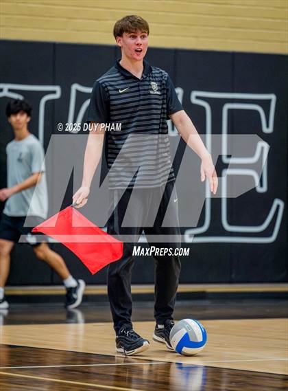 Thumbnail 2 in Mater Dei @ Servite photogallery.