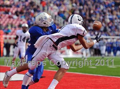 Thumbnail 1 in Syracuse vs Fremont (5A Semifinal) photogallery.