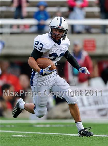 Thumbnail 1 in Syracuse vs Fremont (5A Semifinal) photogallery.