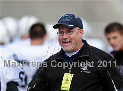 Thumbnail 3 in Syracuse vs Fremont (5A Semifinal) photogallery.