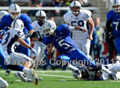 Thumbnail 3 in Syracuse vs Fremont (5A Semifinal) photogallery.