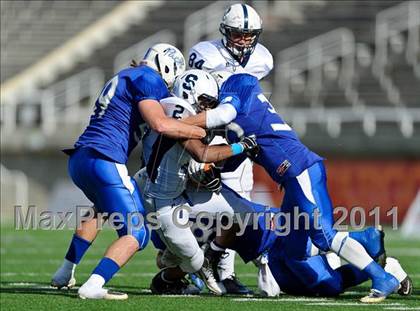 Thumbnail 2 in Syracuse vs Fremont (5A Semifinal) photogallery.