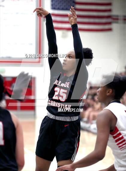 Thumbnail 3 in Village Christian @ Glendora (CIF SS D2 Semifinal) photogallery.