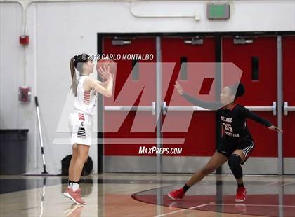 Thumbnail 3 in Village Christian @ Glendora (CIF SS D2 Semifinal) photogallery.