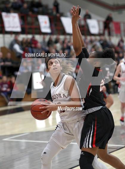 Thumbnail 3 in Village Christian @ Glendora (CIF SS D2 Semifinal) photogallery.