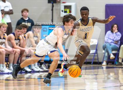 Thumbnail 1 in Moody @ Springville photogallery.
