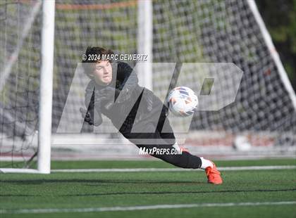 Thumbnail 3 in Servite vs. De La Salle (SoCal College Showcase) photogallery.