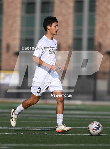 Thumbnail 1 in Servite vs. De La Salle (SoCal College Showcase) photogallery.