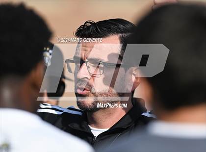 Thumbnail 1 in Servite vs. De La Salle (SoCal College Showcase) photogallery.