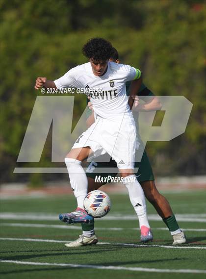 Thumbnail 1 in Servite vs. De La Salle (SoCal College Showcase) photogallery.