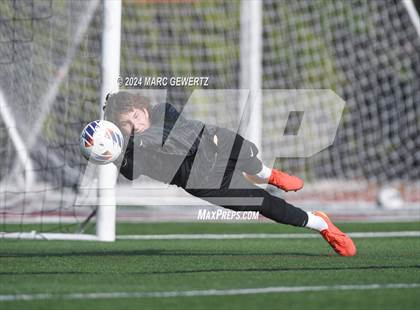Thumbnail 1 in Servite vs. De La Salle (SoCal College Showcase) photogallery.