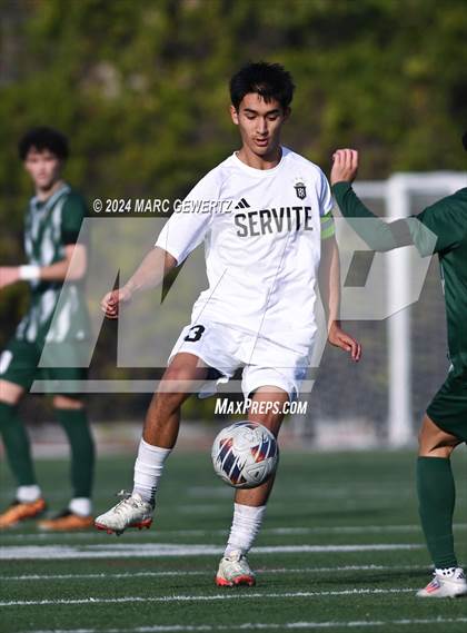 Thumbnail 3 in Servite vs. De La Salle (SoCal College Showcase) photogallery.