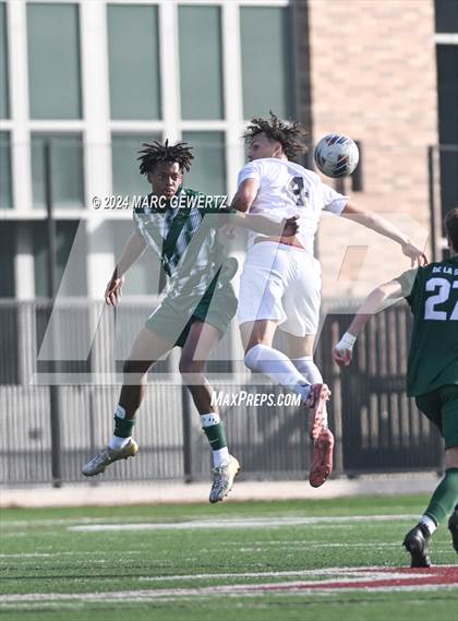 Thumbnail 3 in Servite vs. De La Salle (SoCal College Showcase) photogallery.