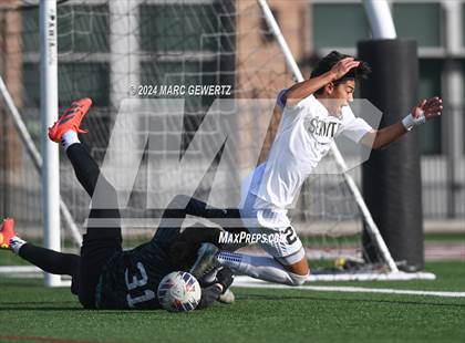 Thumbnail 2 in Servite vs. De La Salle (SoCal College Showcase) photogallery.