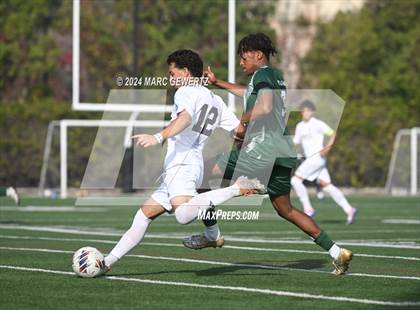 Thumbnail 3 in Servite vs. De La Salle (SoCal College Showcase) photogallery.