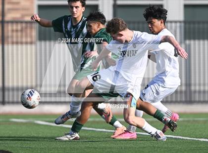 Thumbnail 2 in Servite vs. De La Salle (SoCal College Showcase) photogallery.