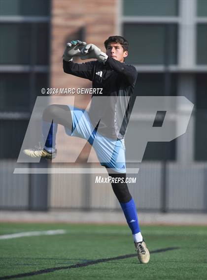Thumbnail 3 in Servite vs. De La Salle (SoCal College Showcase) photogallery.
