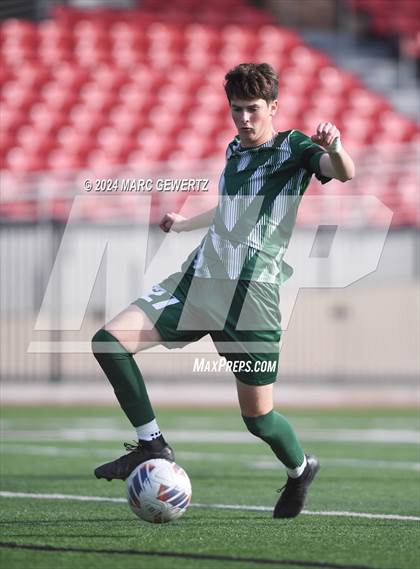 Thumbnail 3 in Servite vs. De La Salle (SoCal College Showcase) photogallery.