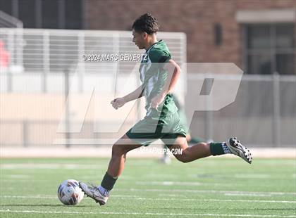 Thumbnail 1 in Servite vs. De La Salle (SoCal College Showcase) photogallery.